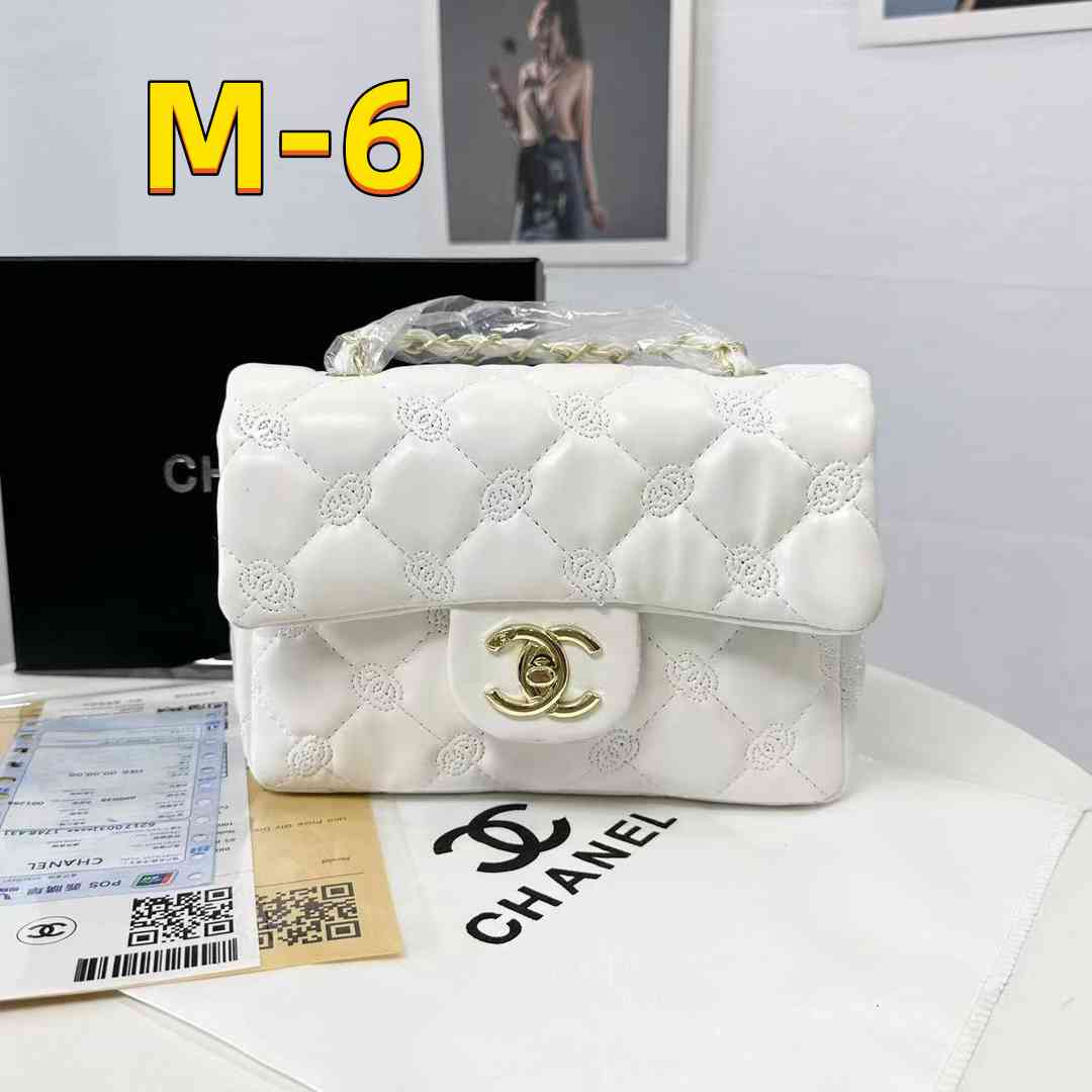 37.99$  CHANEL  301-4213-M gallery