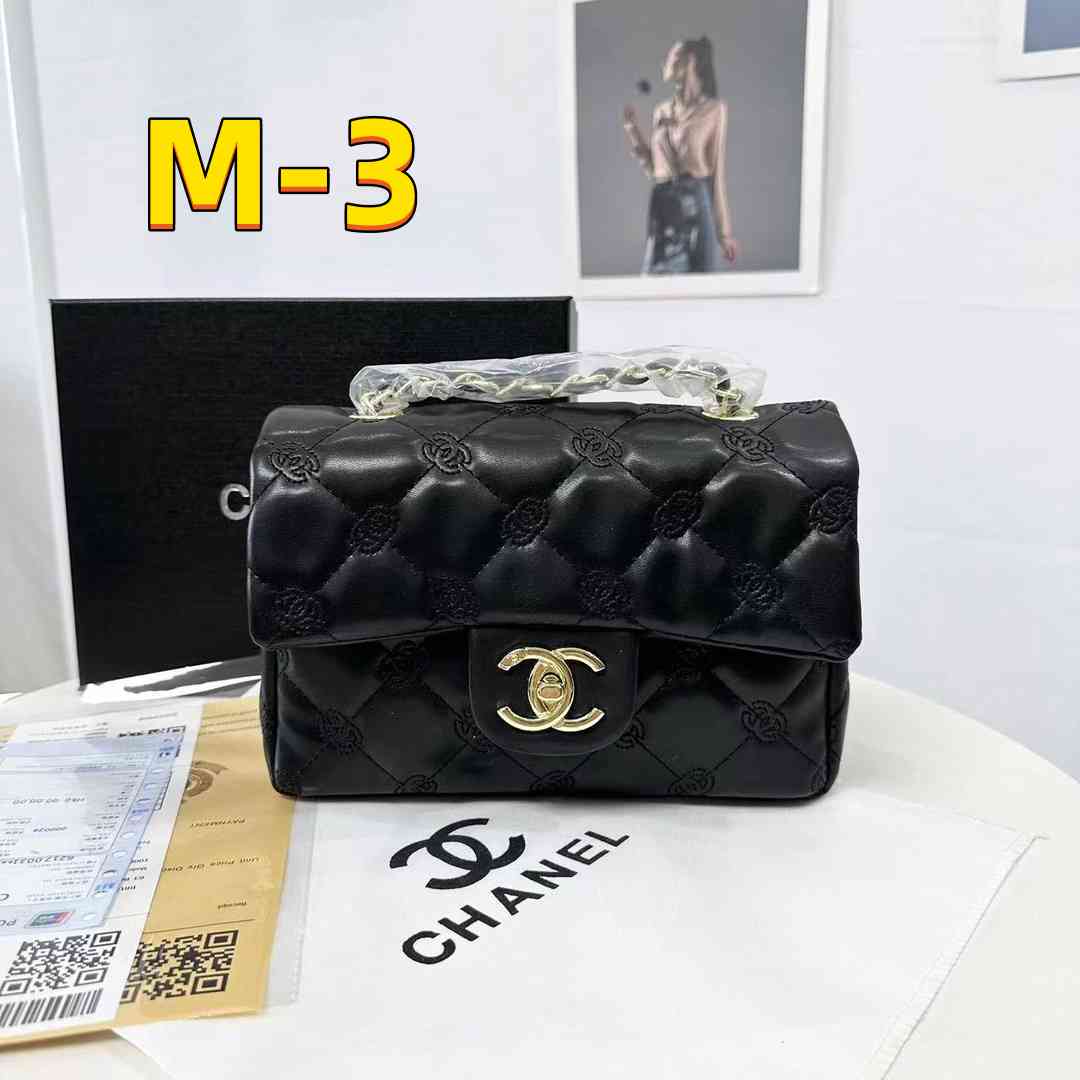 37.99$  CHANEL  301-4213-M gallery