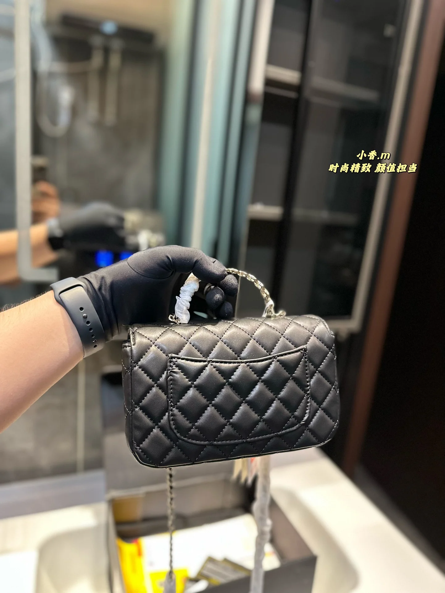 3840-450-64-CHANEL-WITH BOX--444 gallery