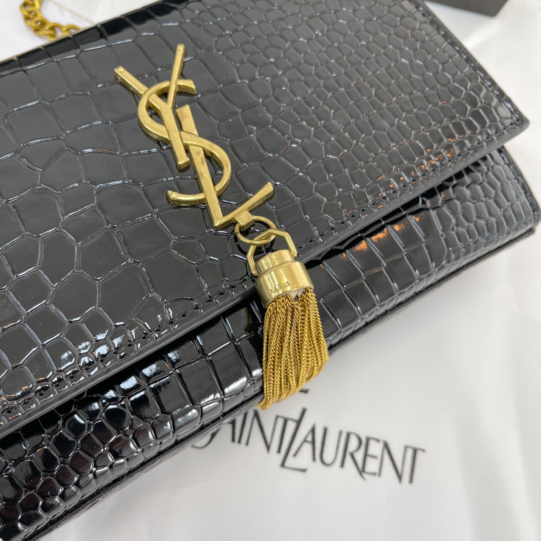 38.51$    YSL    301-4597-M gallery