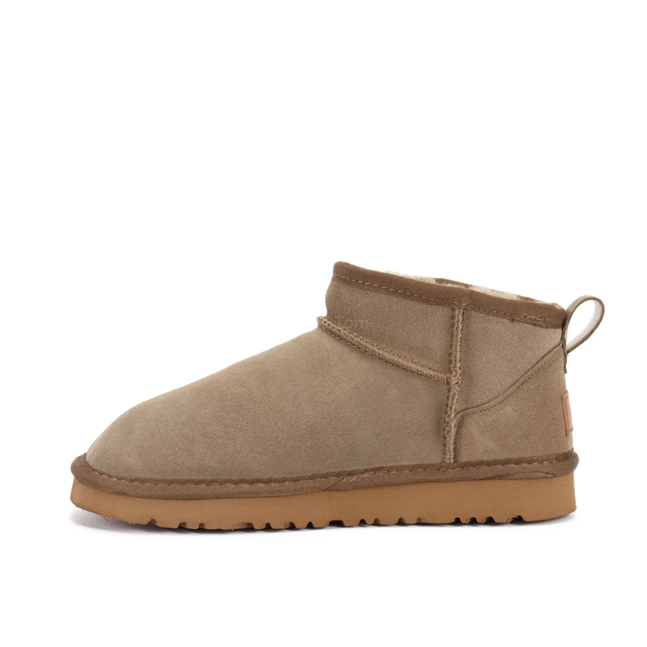 3965-35.99-259-ugg-with box gallery