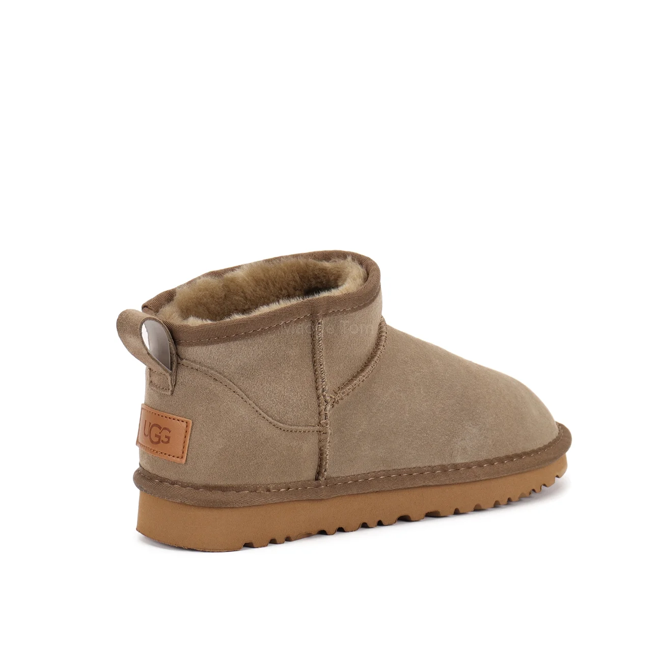 3965-35.99-259-ugg-with box gallery