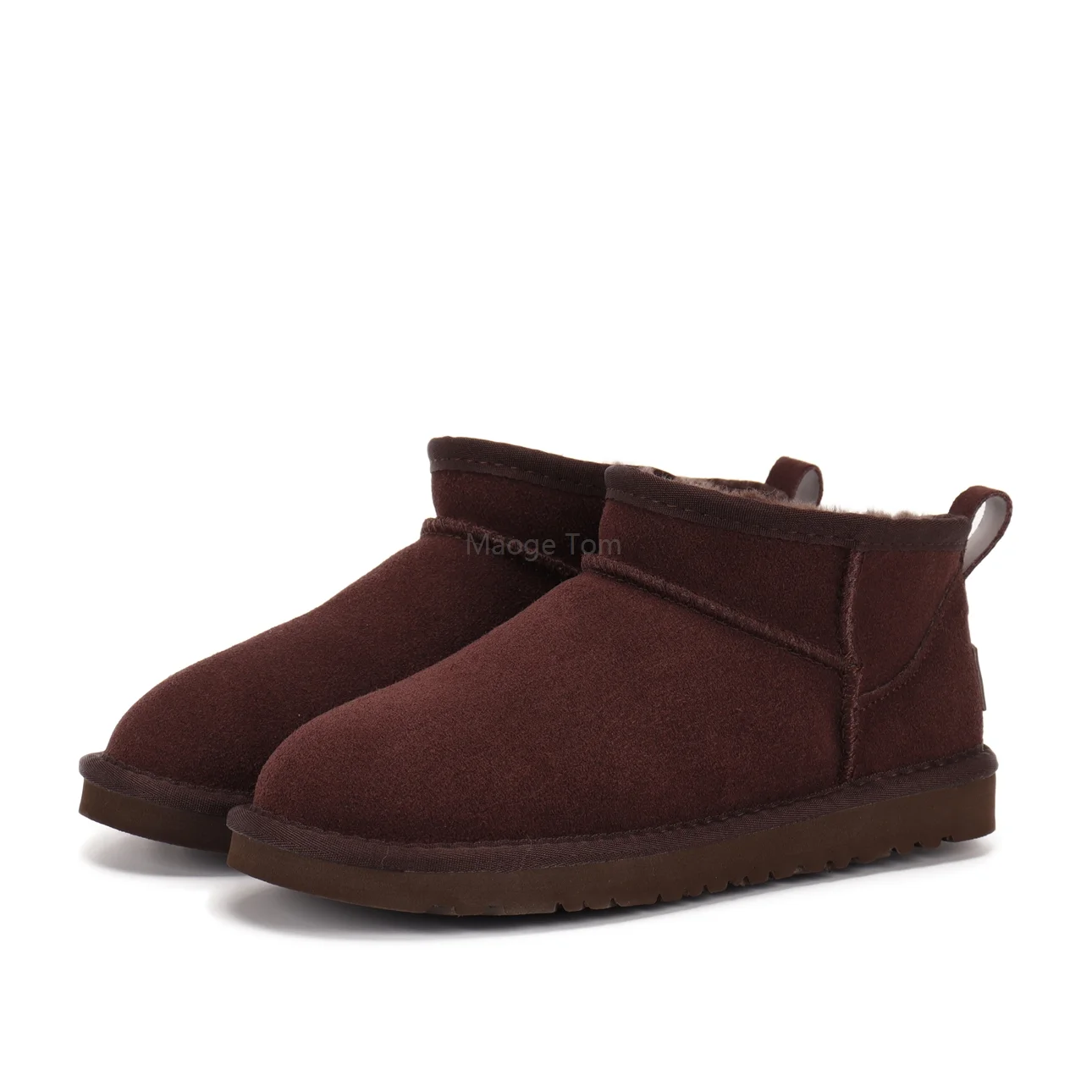 3965-35.99-259-ugg-with box gallery