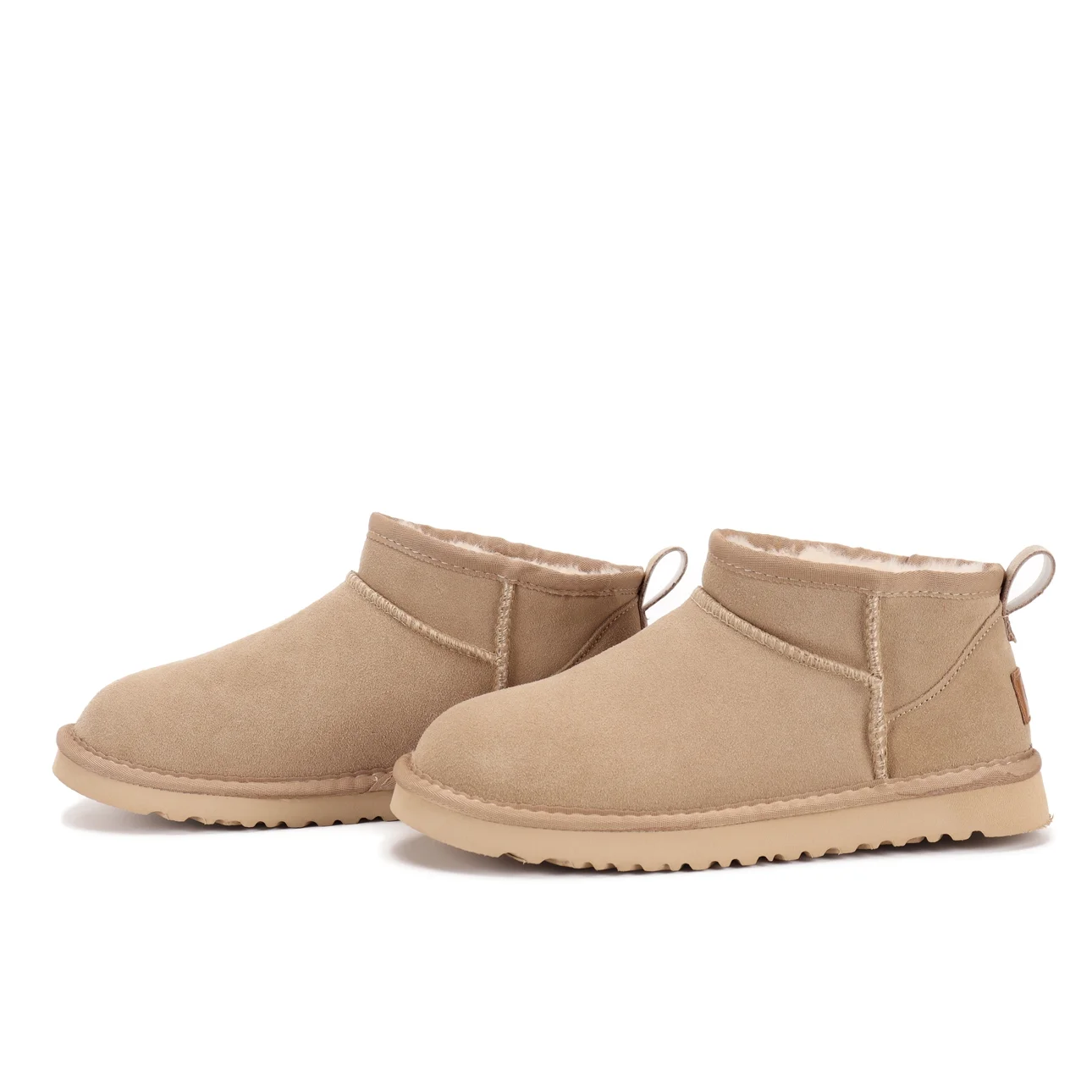 3965-35.99-259-ugg-with box gallery