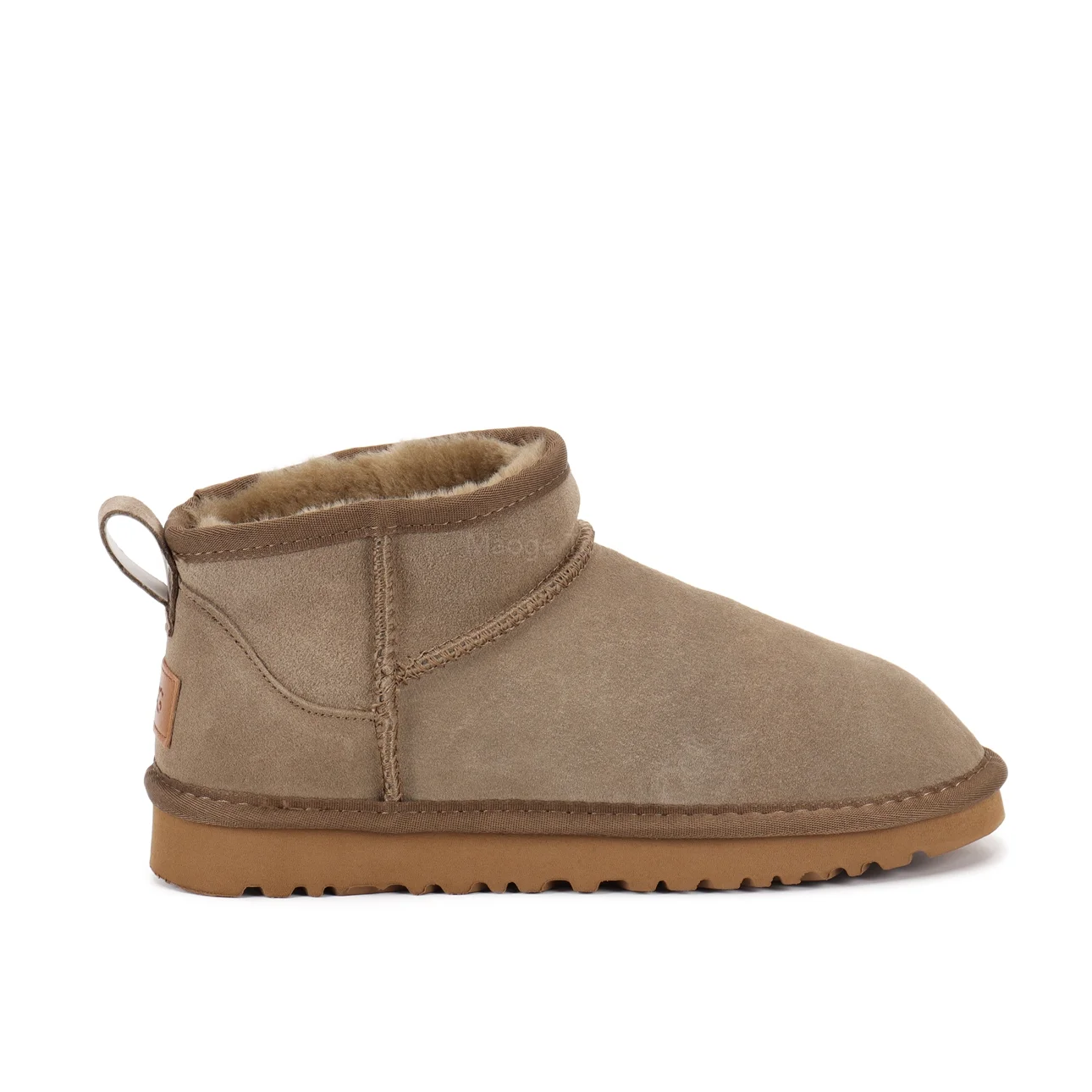 3965-35.99-259-ugg-with box gallery