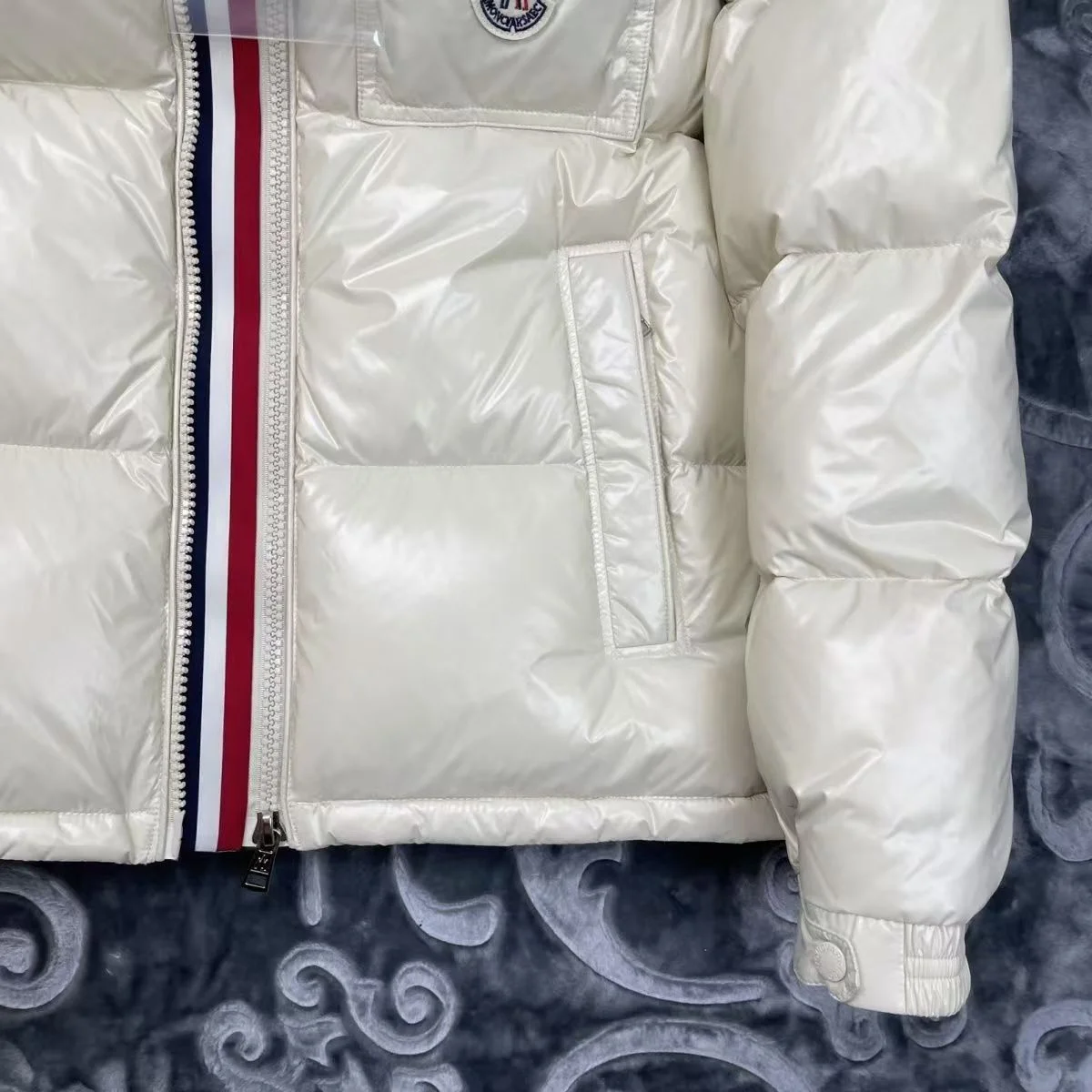 3986-55-396-Moncler gallery