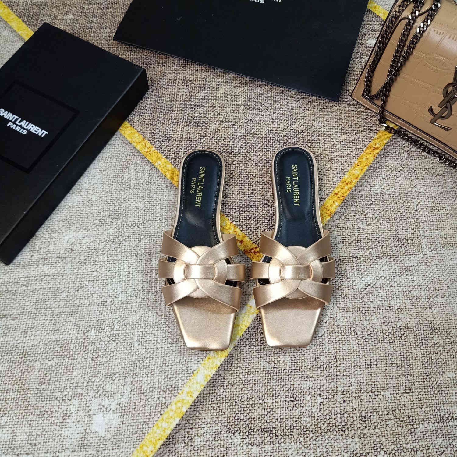 43.75$/ 306￥  PRADA   pdd-4203-M gallery