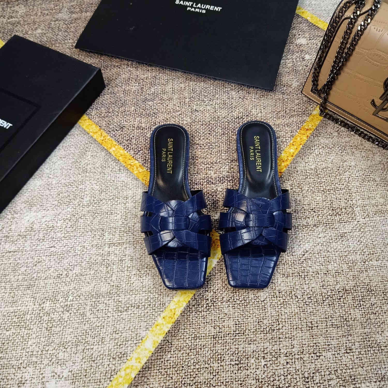 43.75$/ 306￥  PRADA   pdd-4203-M gallery