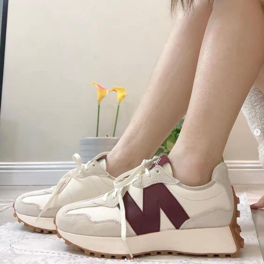 43.99$      NB327    4475-M gallery