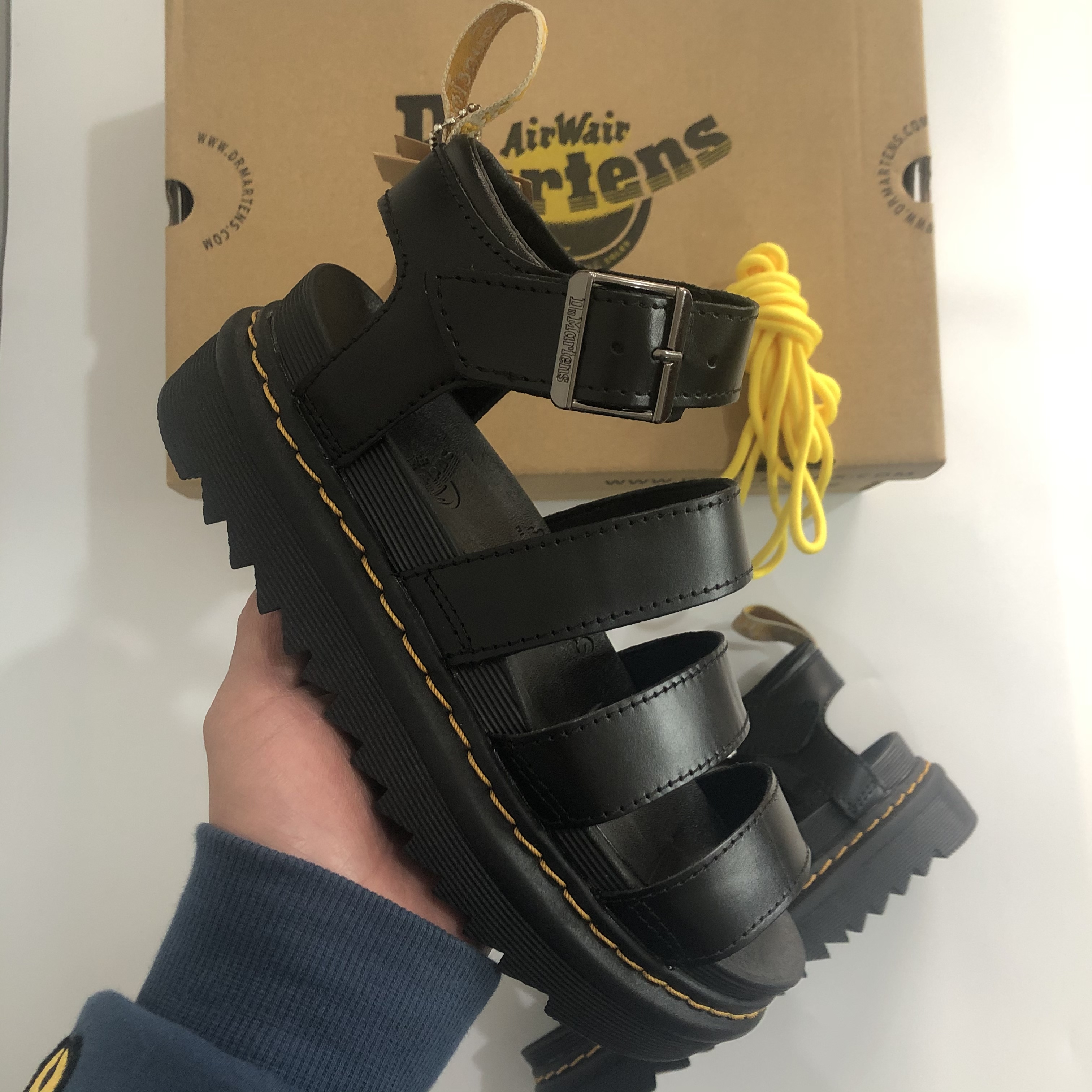 44.17$ Dr.Martens   4068-M gallery