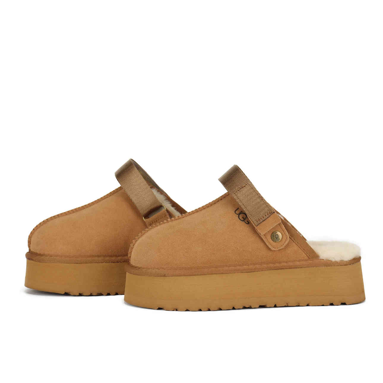 45.9$   UGG-4621-M gallery