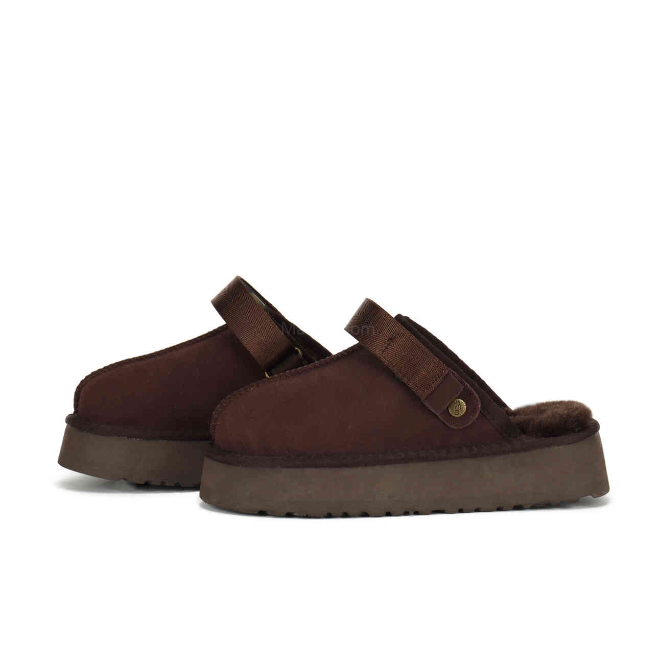 45.9$   UGG-4621-M gallery