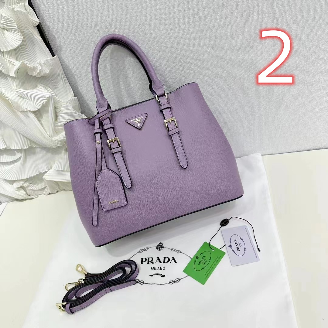 46.89$ PRADA   code 404-6974-R gallery