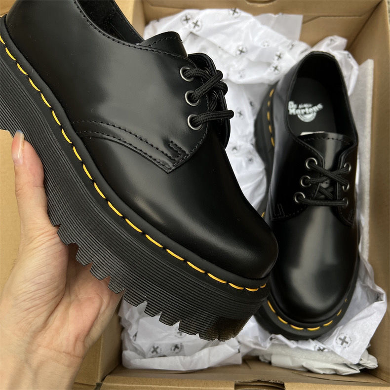 48.88$  DR MARTENS 370   4362-M gallery