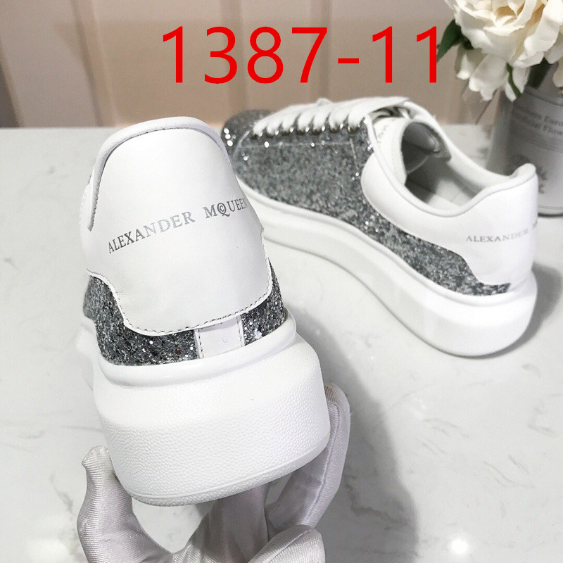 49.02$ McQueen   CODE 343-2534-R gallery