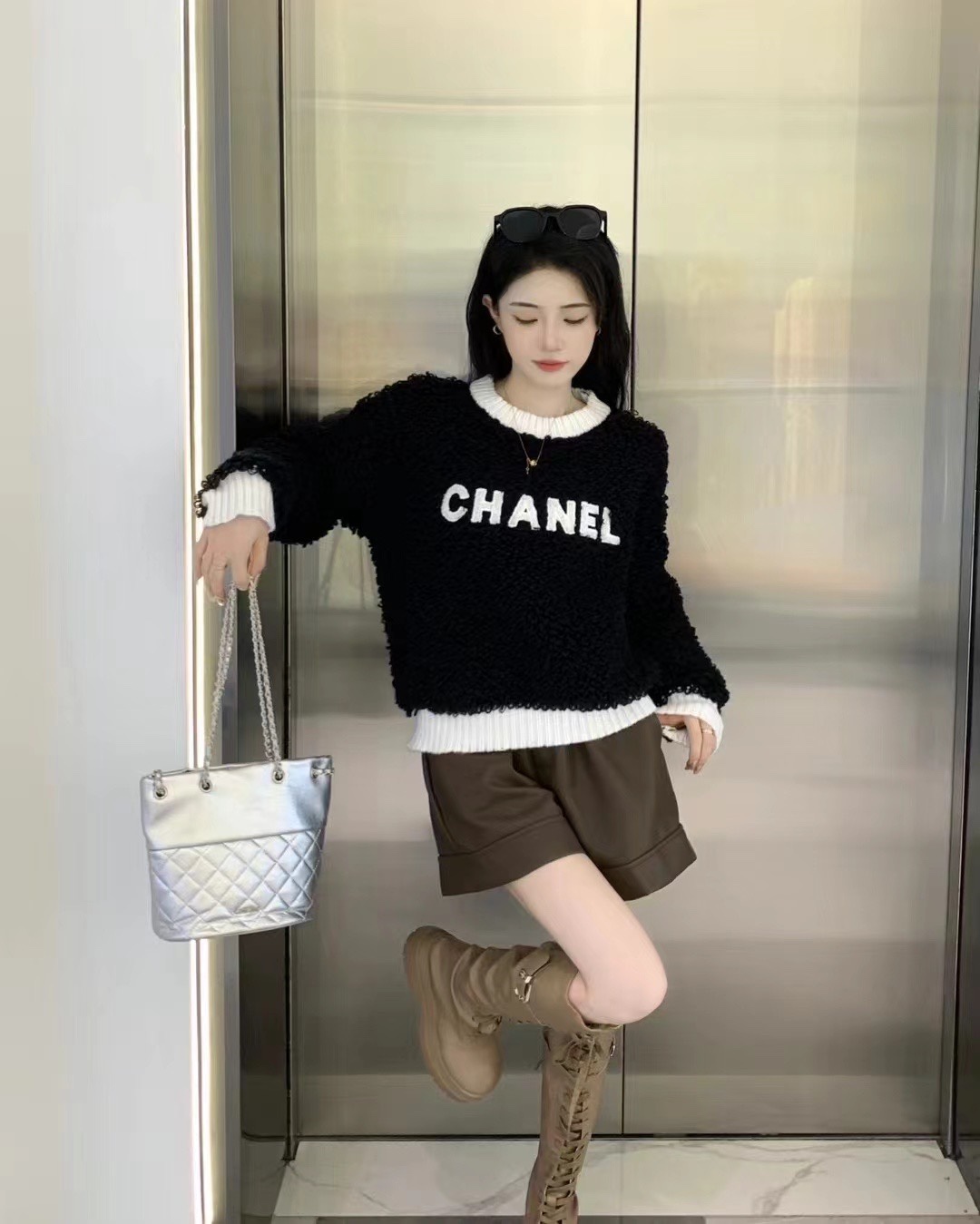 49.9-chanel     9904-T gallery