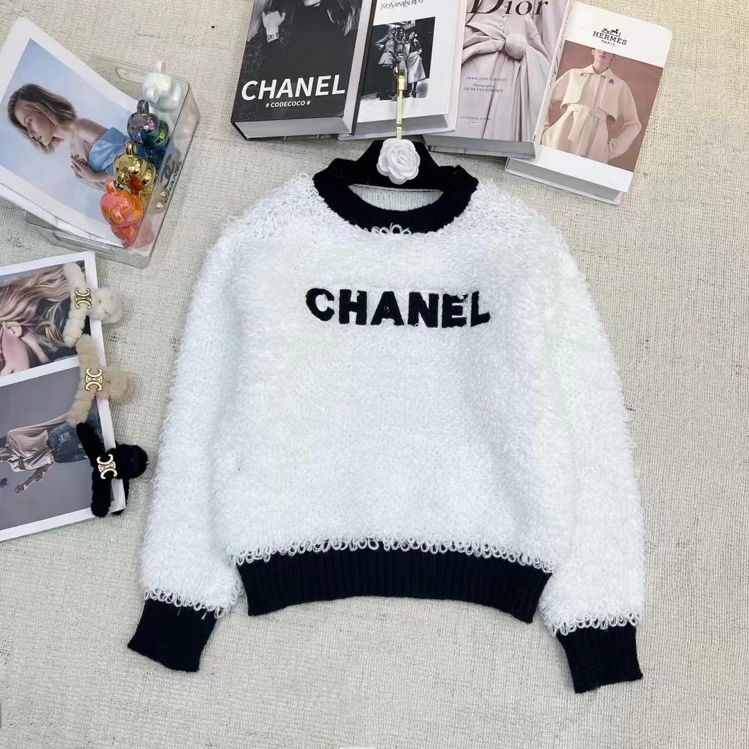 49.9-chanel     9904-T gallery