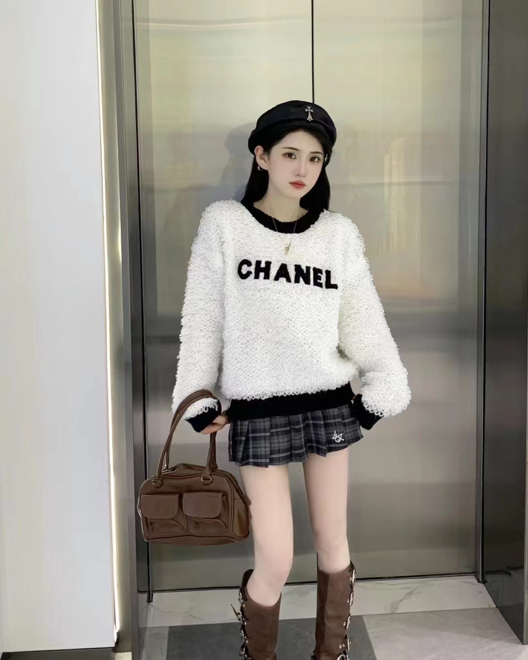 49.9-chanel     9904-T gallery