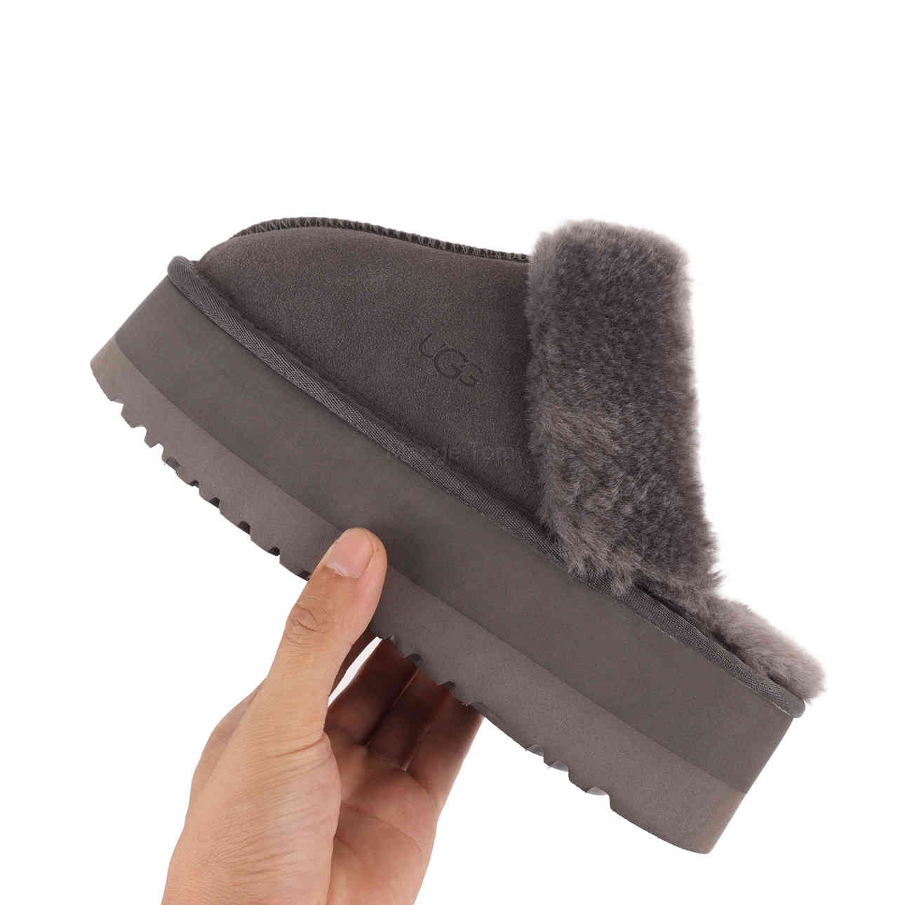 49.99$    ugg-4623-M gallery