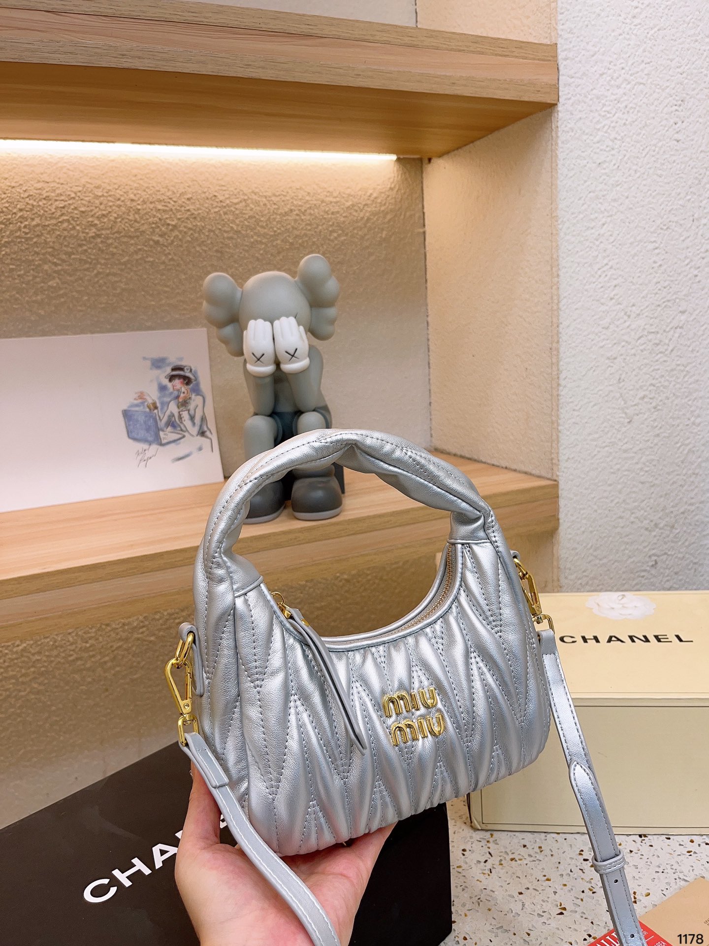 52$-MIUMIU    9837-T gallery