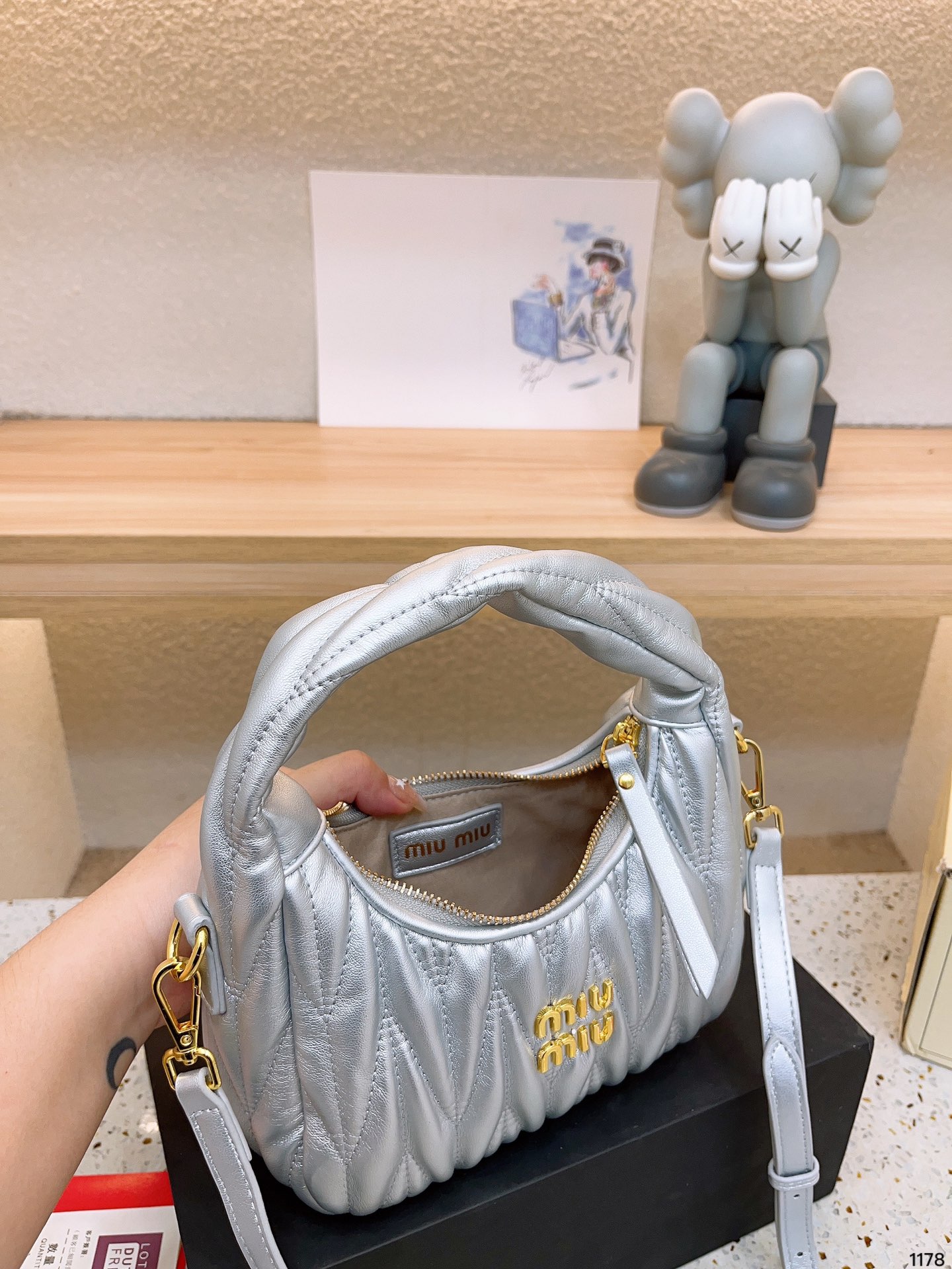 52$-MIUMIU    9837-T gallery