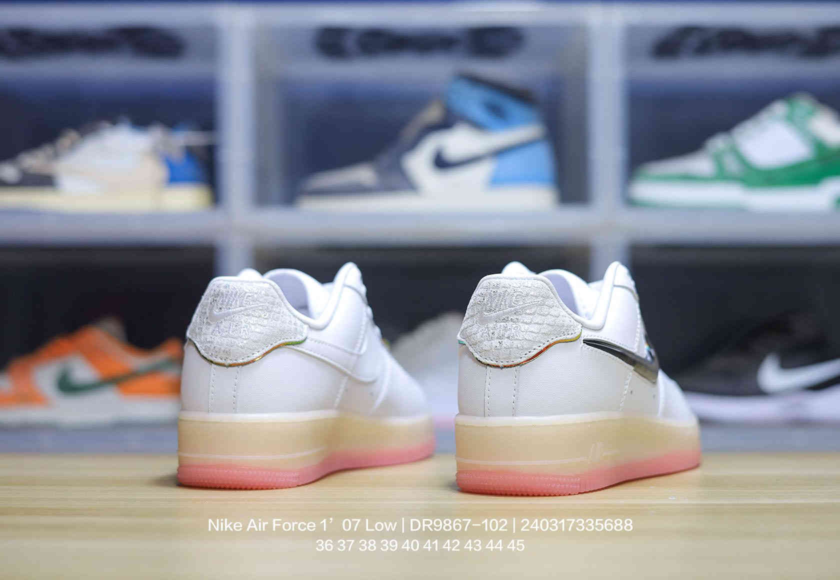 52.44$    nike   A-4572-M gallery