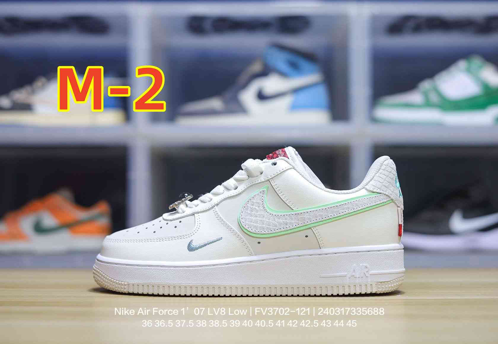 54.01$    nike   A-4571-M gallery