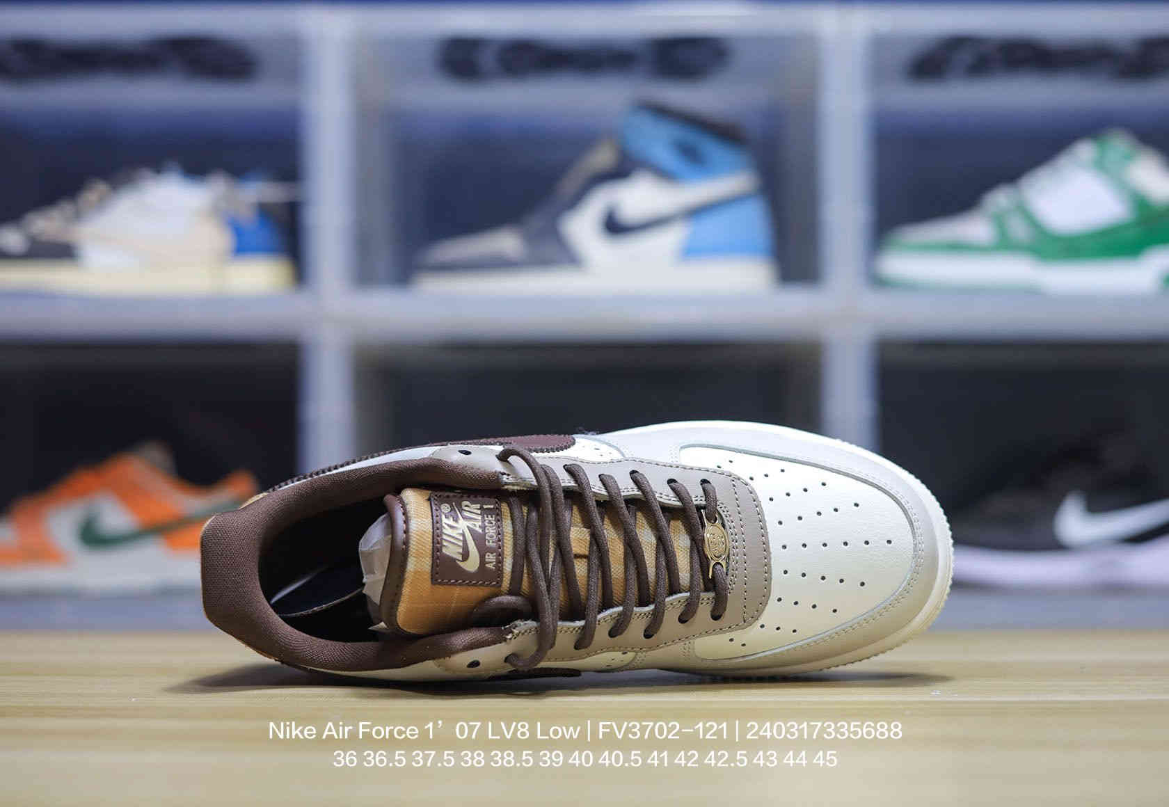 54.01$    nike   A-4571-M gallery