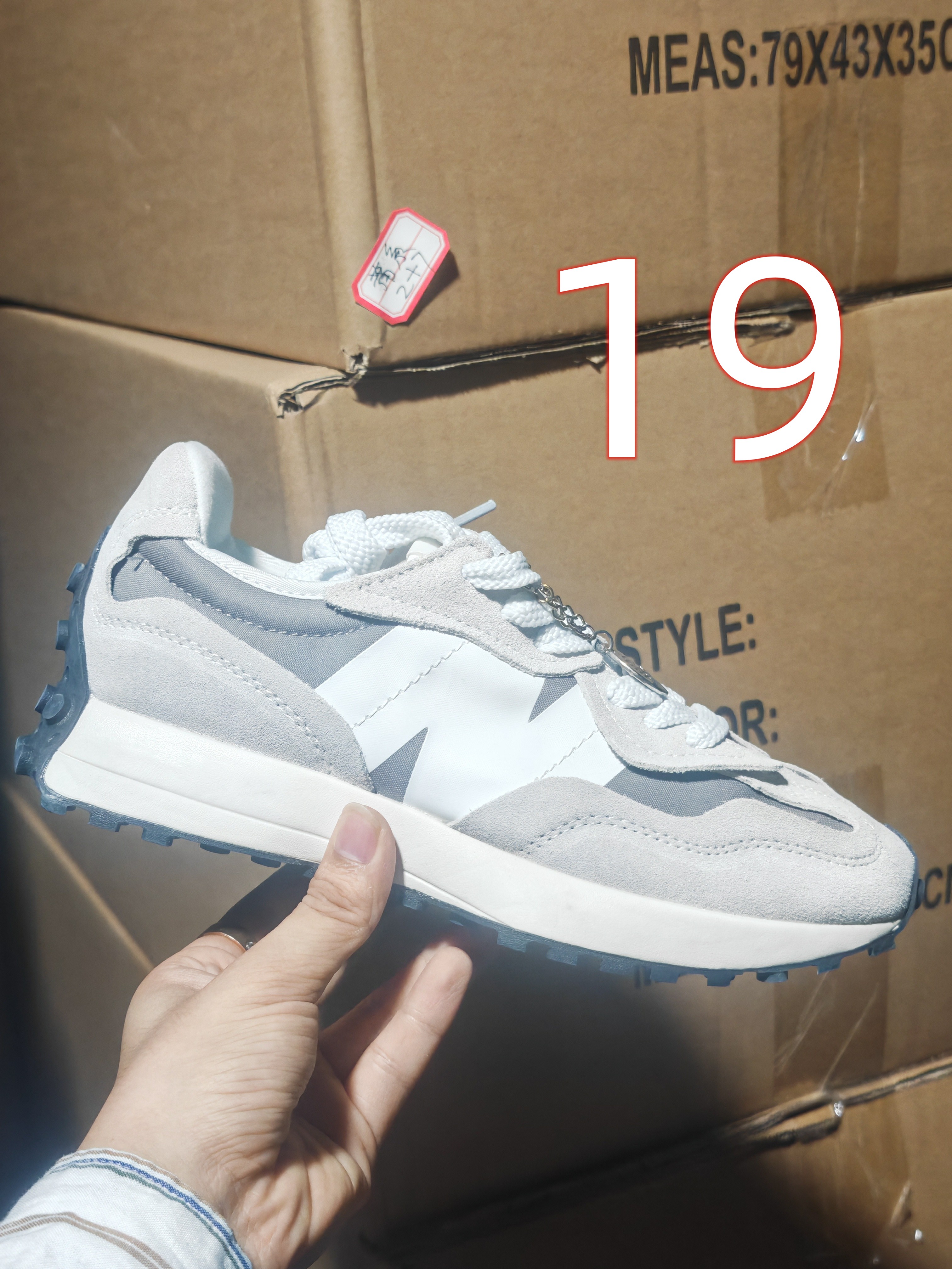 54.69$  NB    code 351-6889-R gallery