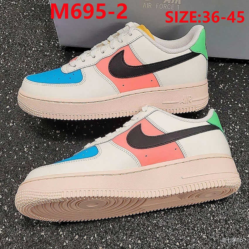 54.99$ NIKE   4093-M gallery