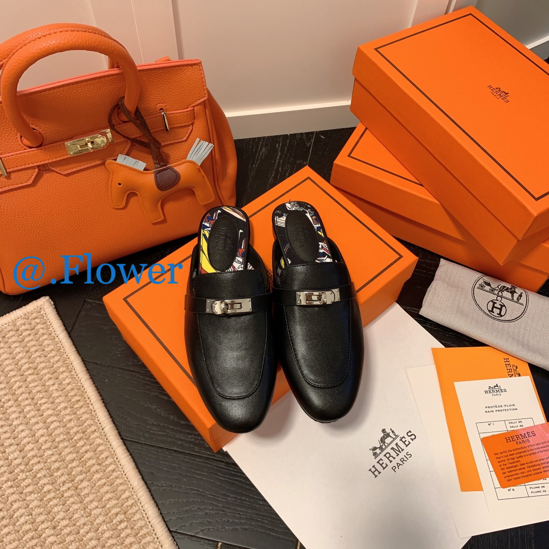 55.25$  Hermes    9944-T gallery