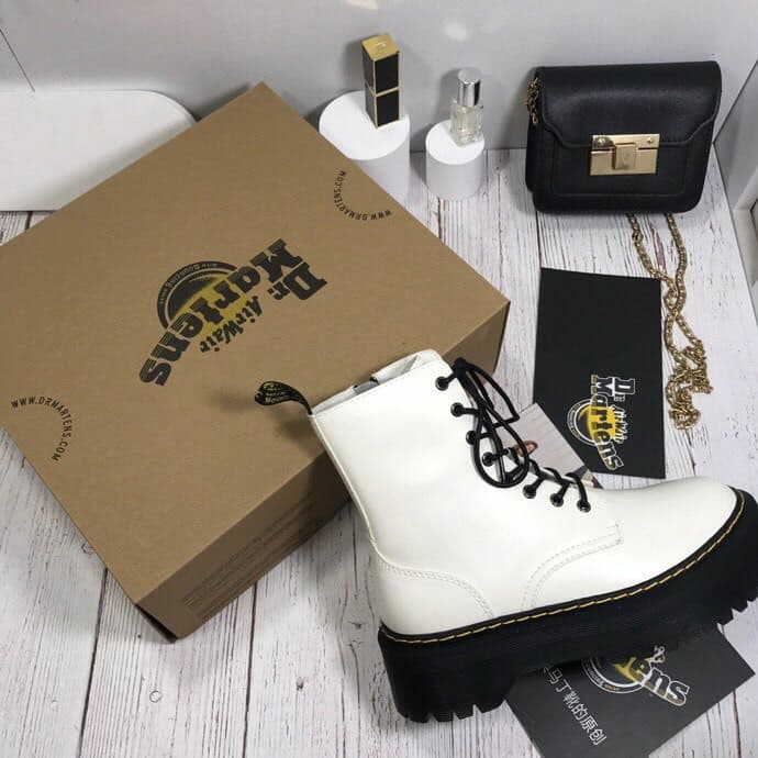 5946-Dr. Martens- 58.99$ gallery