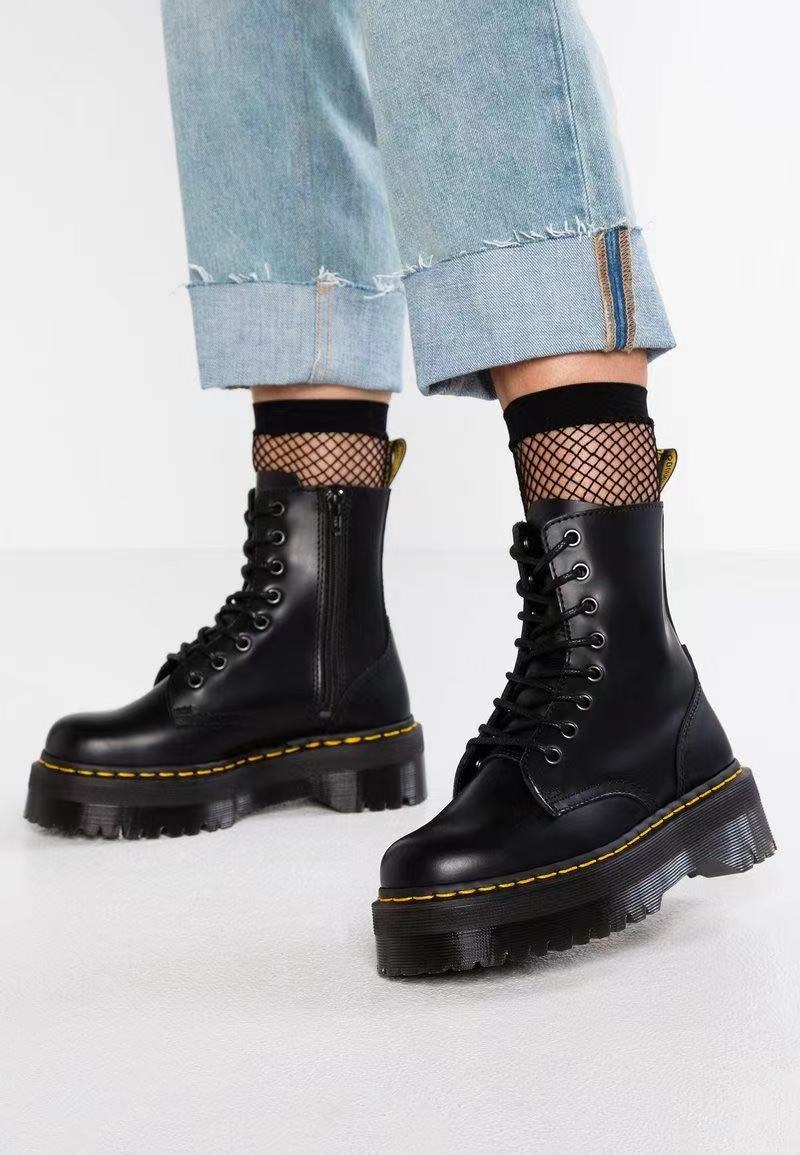 5946-Dr. Martens- 58.99$ gallery