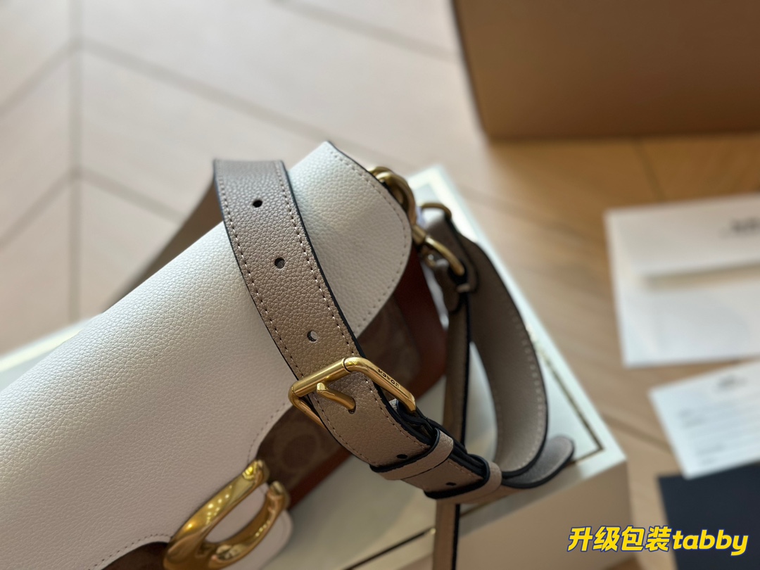 59$-Coach    9877-T gallery