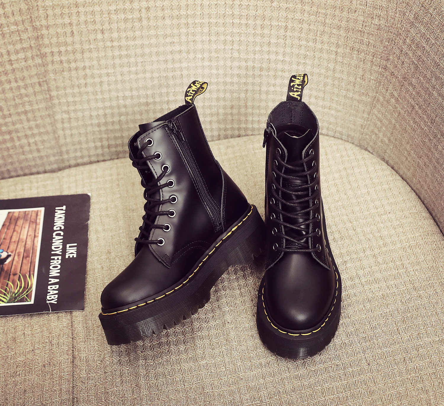 6555-Dr.Martens  59.51$ gallery