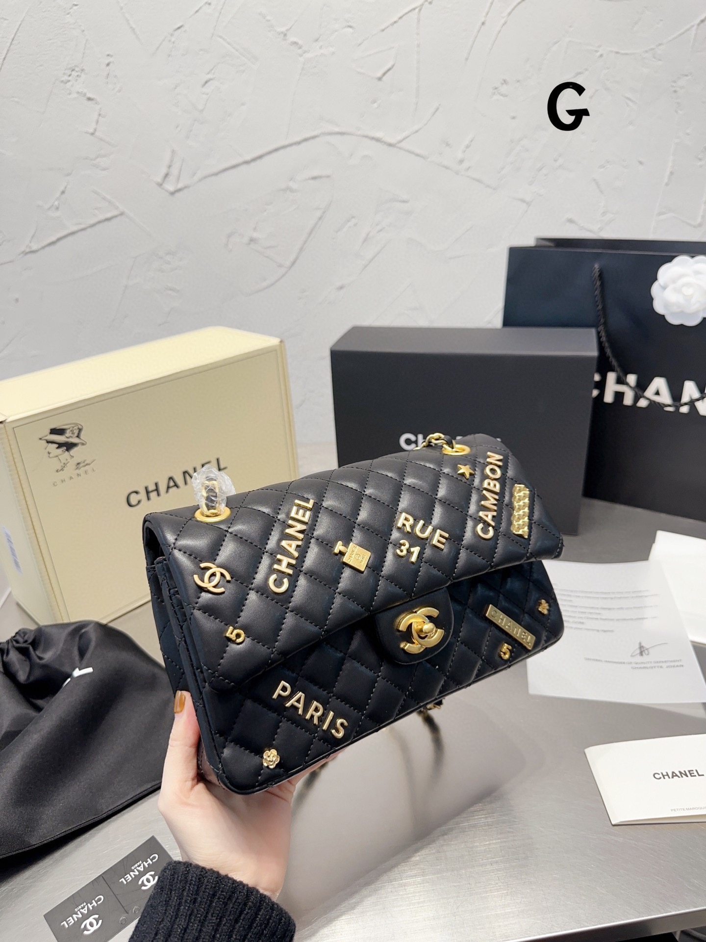 65$-CHANEL    9910-T gallery