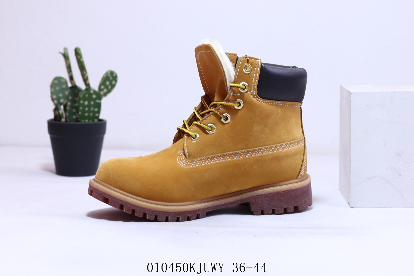 8537-T   Timberland    $52.94 gallery