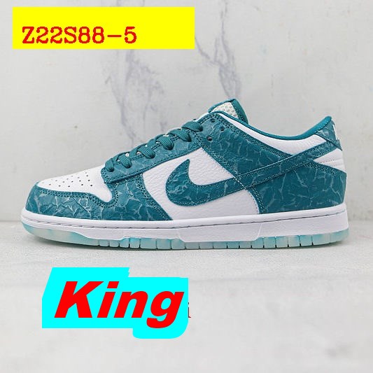 8590-T   42.66$  Nike gallery