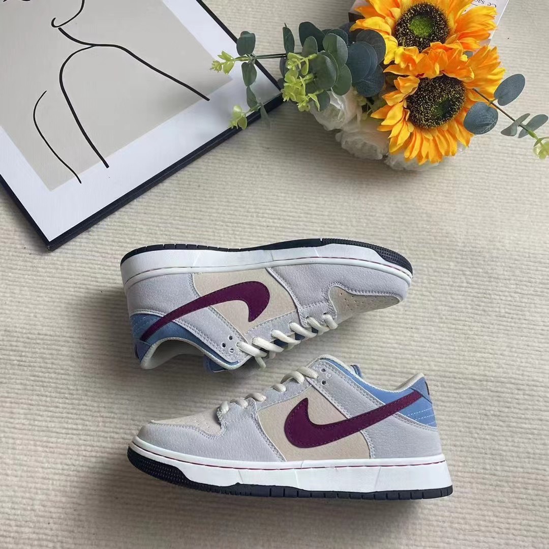 8605-T    NIKE 26.79$ gallery