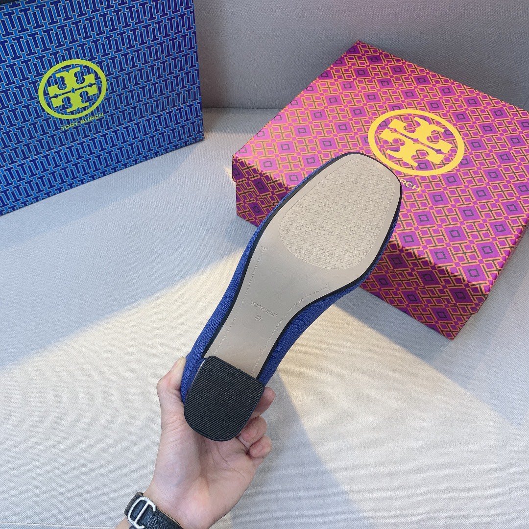 8636-T   46.79$ TORY  BURCH gallery