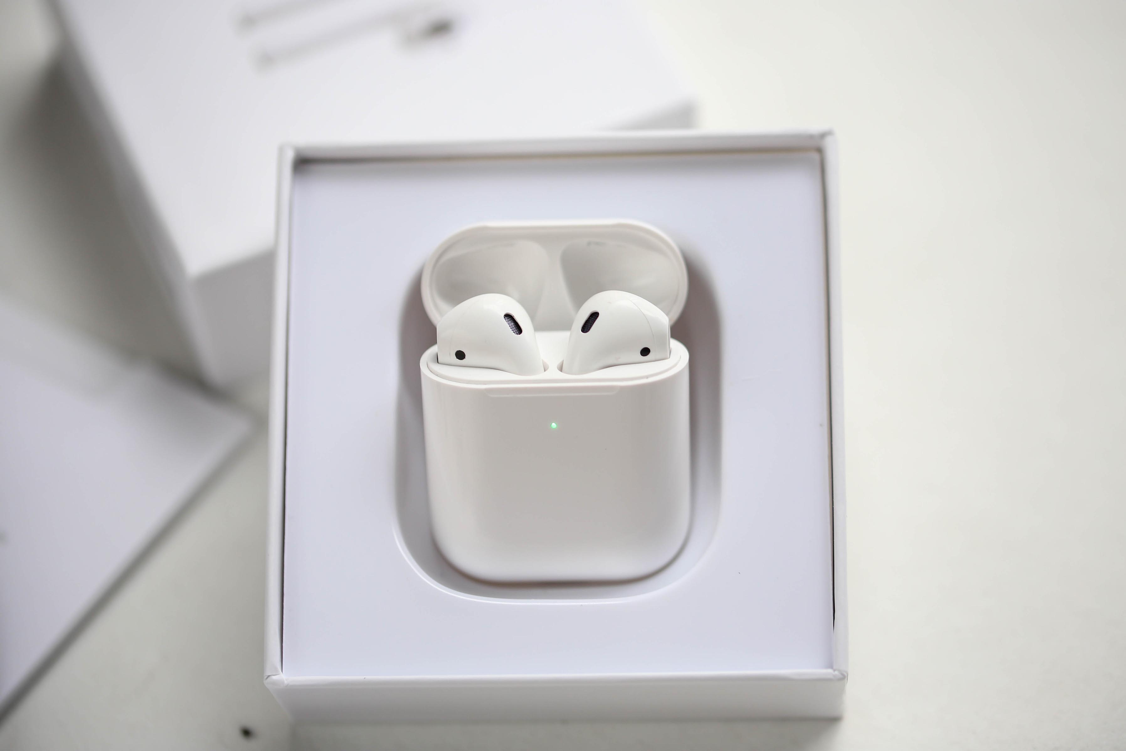 8638-TD   AirPods / ProAirPods 30.25$ -EJ gallery