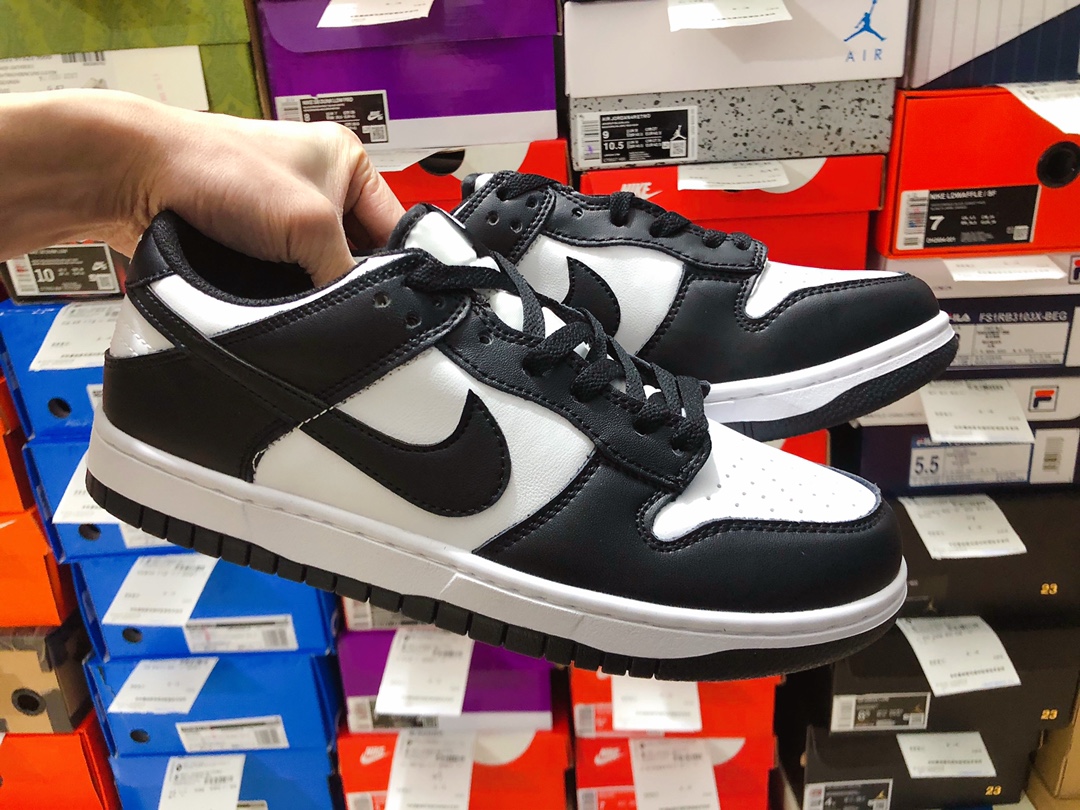 8718-T   NIKE 31.99$ gallery