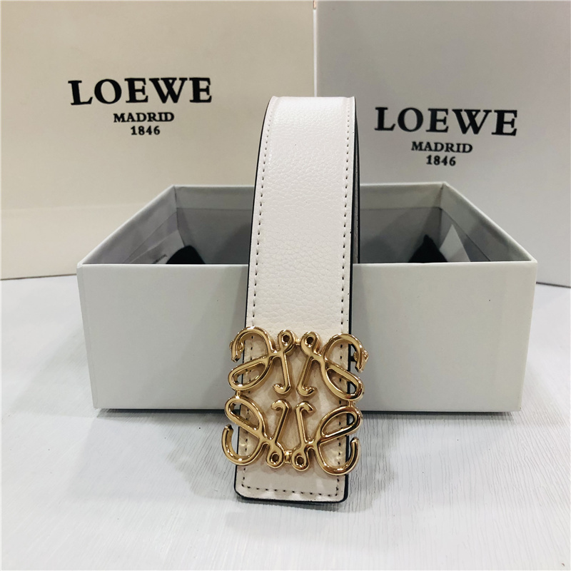 8760-T  22.69$Loewe gallery