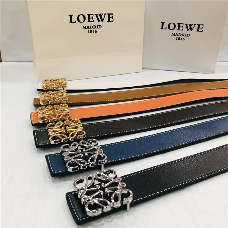 8760-T  22.69$Loewe gallery