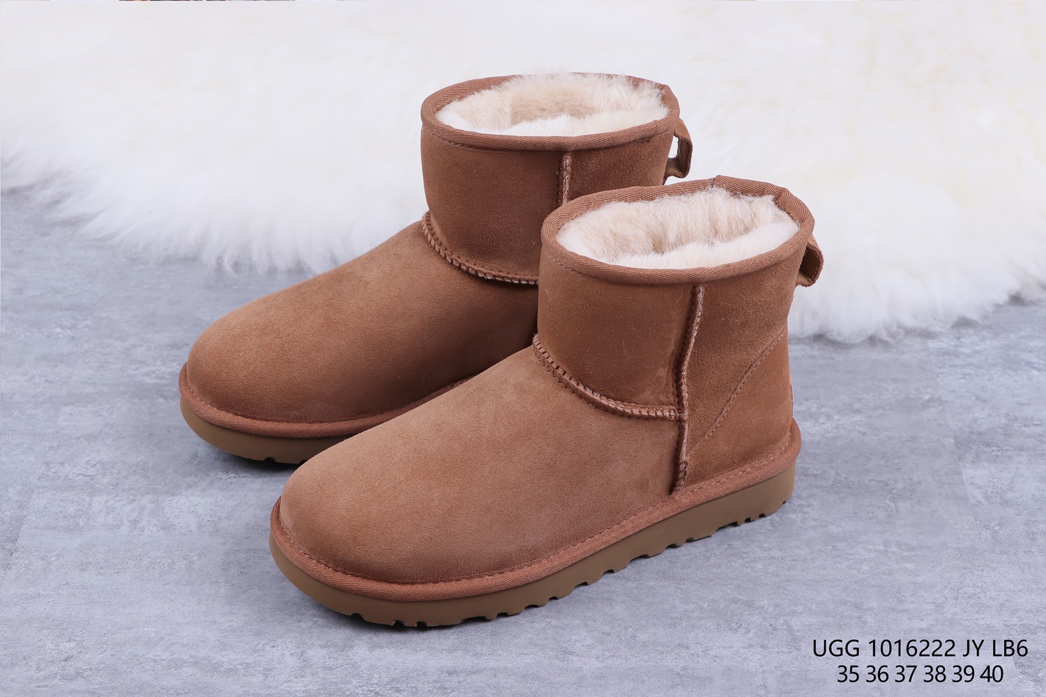 8774-T    32.32$ UGG gallery