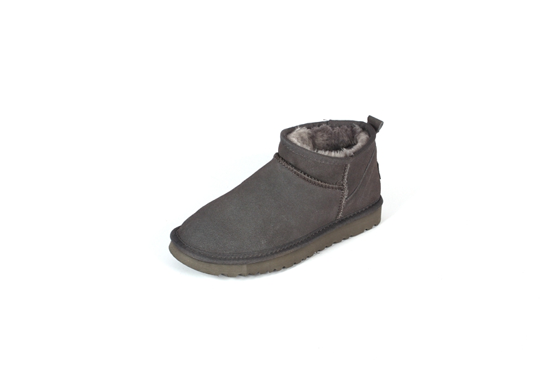 8788-T    29.51$UGG gallery