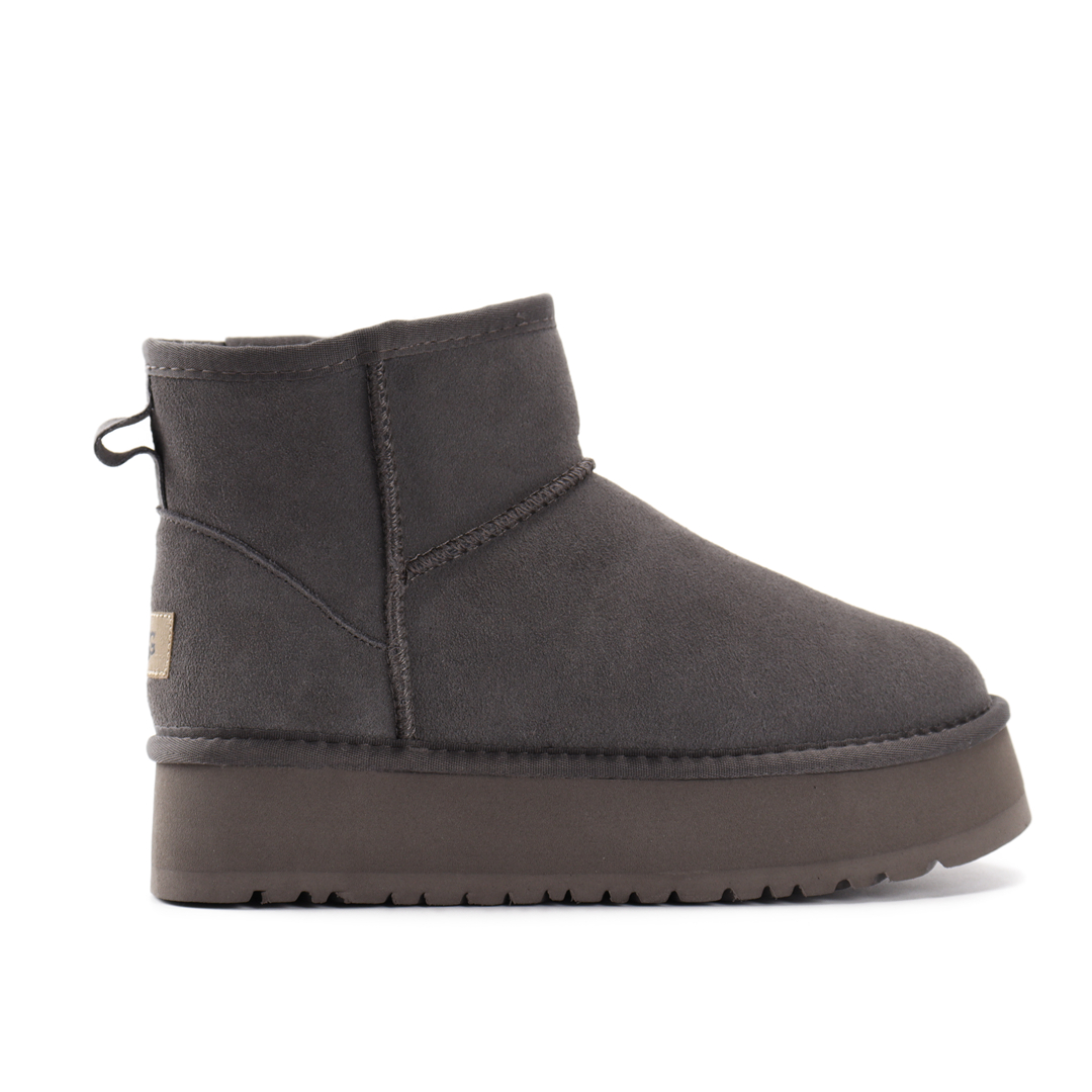 8806-T    39.60$ UGG gallery