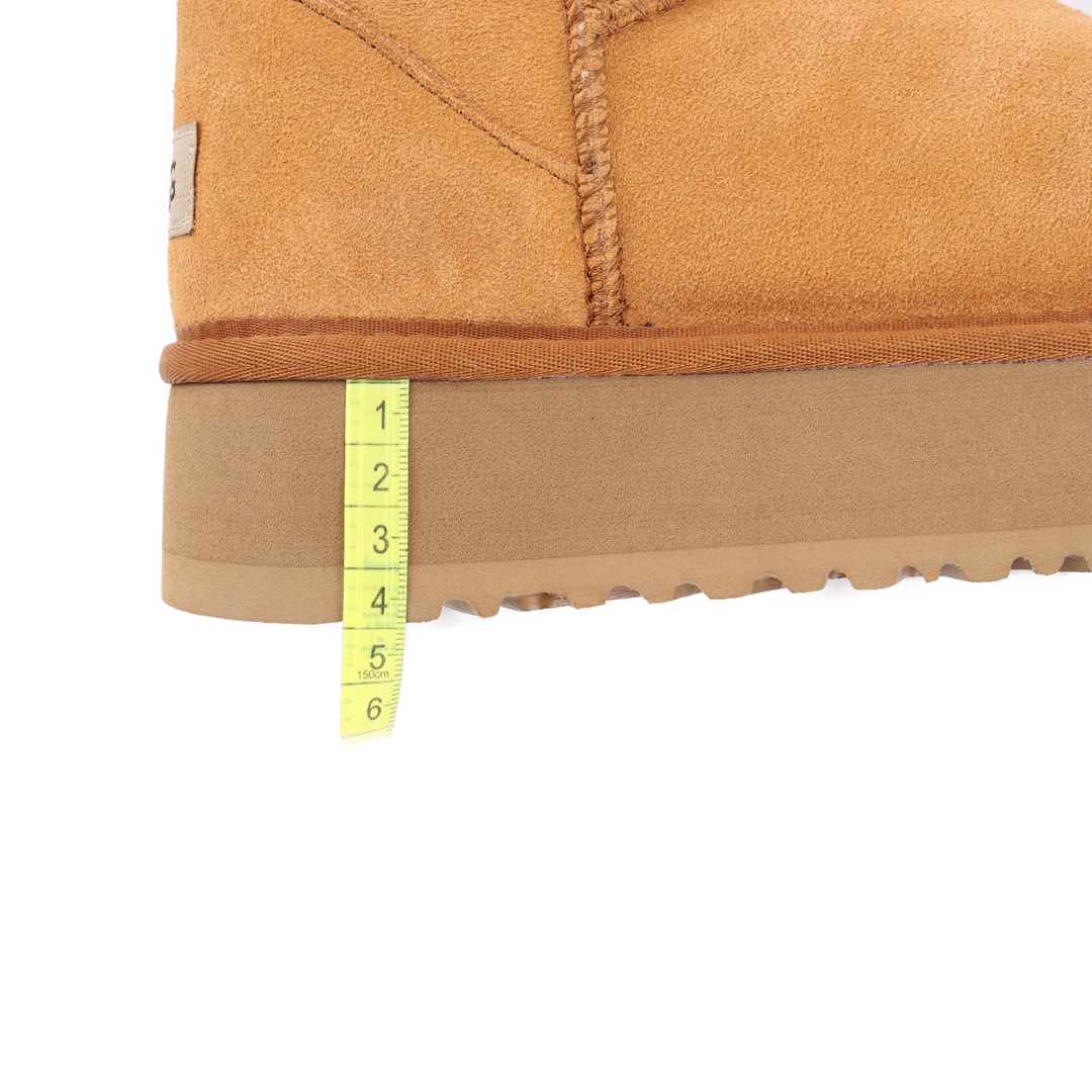 8806-T    39.60$ UGG gallery