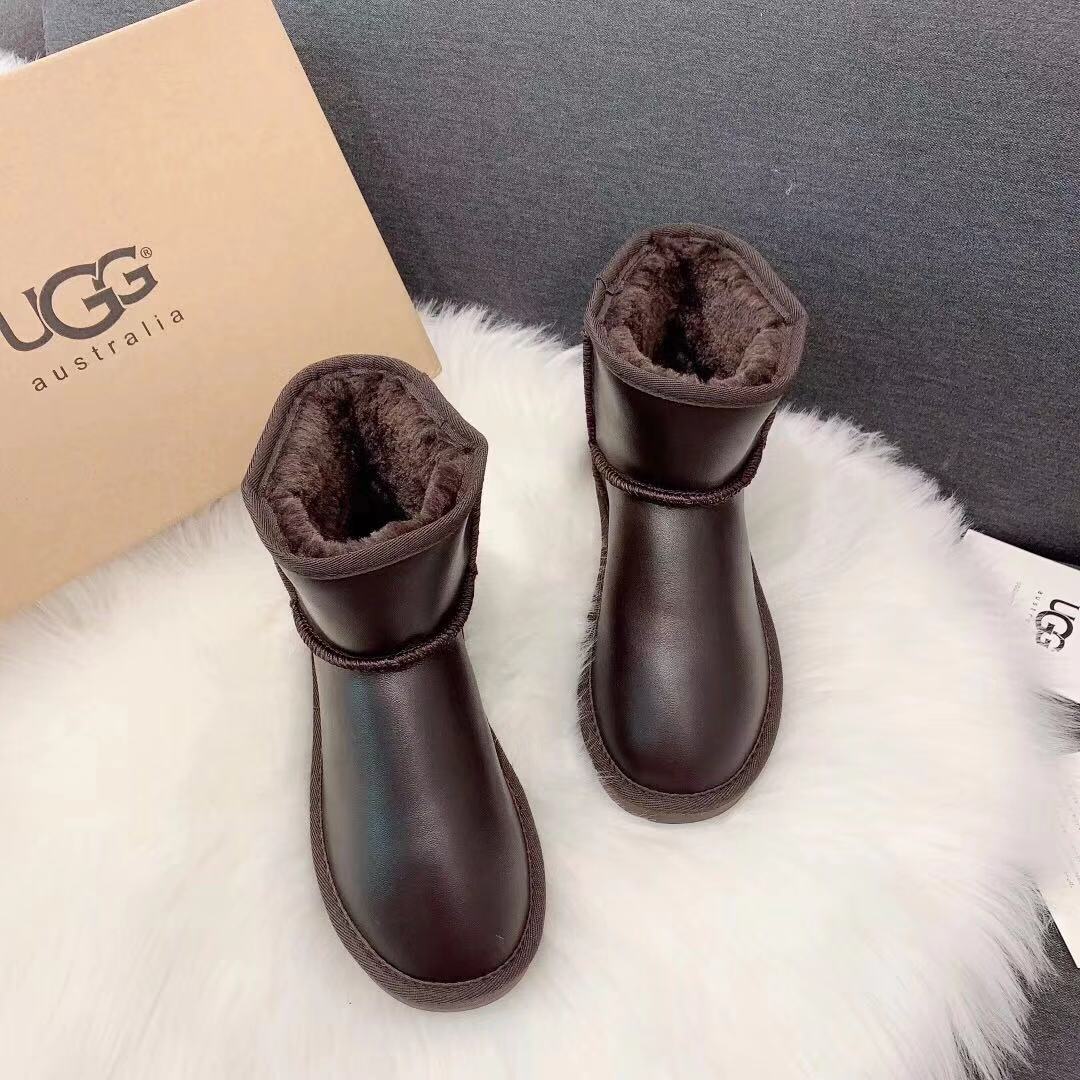 8949-T    UGG $41.99 gallery