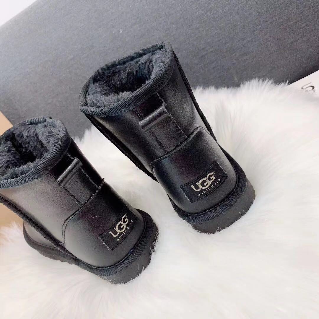 8949-T    UGG $41.99 gallery